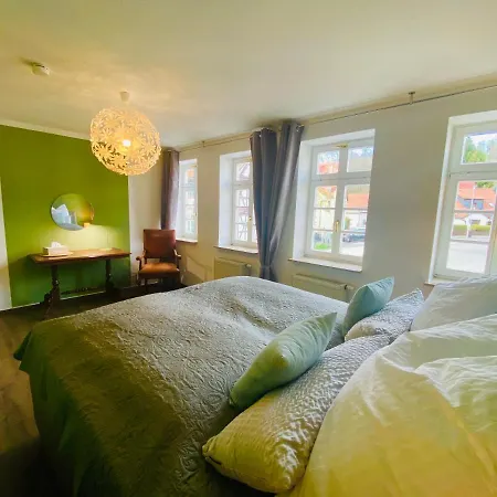 Apartment Heinrichser Markt - 2 Schlafzimmer Mit Sauna Und Terrasse