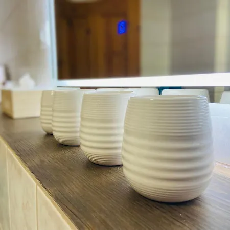 Heinrichser Markt - 2 Schlafzimmer Mit Sauna Und Terrasse