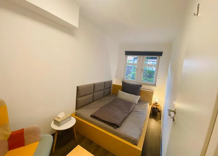 Heinrichser Markt - 2 Schlafzimmer Mit Sauna Und Terrasse Suhl