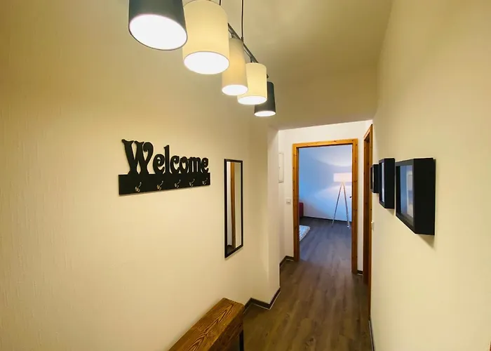 Heinrichser Markt - 2 Schlafzimmer Mit Sauna Und Terrasse Suhl